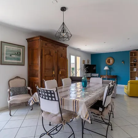 Maison A Avec Jardin Et Piscine Privee Pour 6 Personnes - Fr-1-50-95