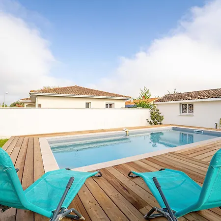 펜션 Maison A Avec Jardin Et Piscine Privee Pour 6 Personnes - Fr-1-50-95 미미장플라즈